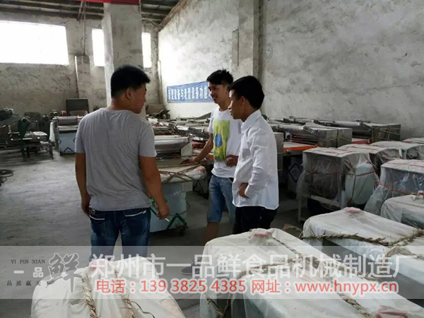 王總介紹全自動揉壓機和半自動揉壓機的區別